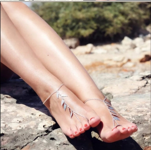 🍃New 1Pc Leaf Pendant Chain Ankle Barefoot Sandal - Picture 3 of 8